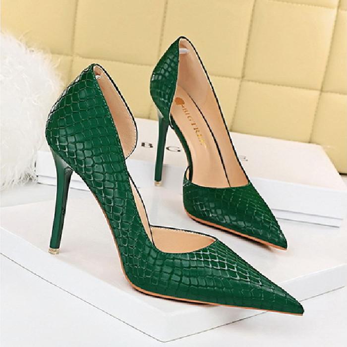 Bigtree Сексуальные туфли на очень высоком тонком каблуке в европейском и американском стиле, одинарные туфли на высоком каблуке с неглубоким ртом и сбоку, в стиле ретро со змеиным узором