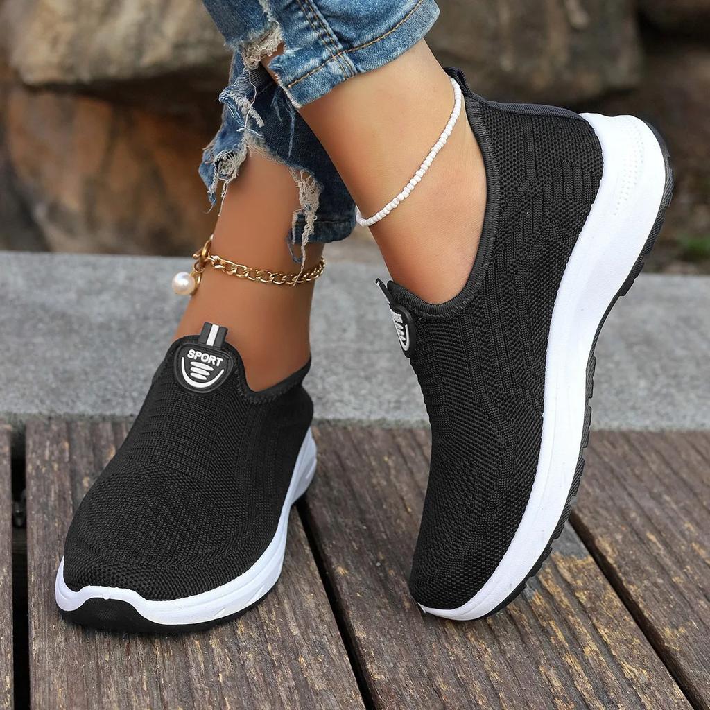 Fashion Spring Summer New Mesh Breathable Large Size Casual Shoes for Women Soft Sole Lightweight Sports Shoes Non-slip Sneakers2025