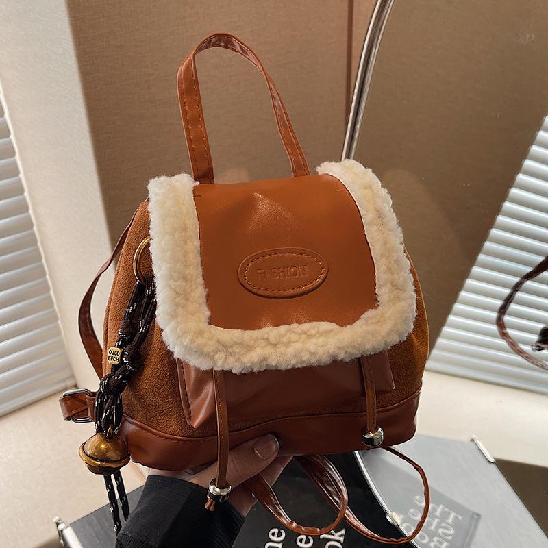 Niche Design Женский рюкзак Осень и зима Новый ретро модный маленький рюкзак Повседневный дорожный рюкзак для поездок на работу