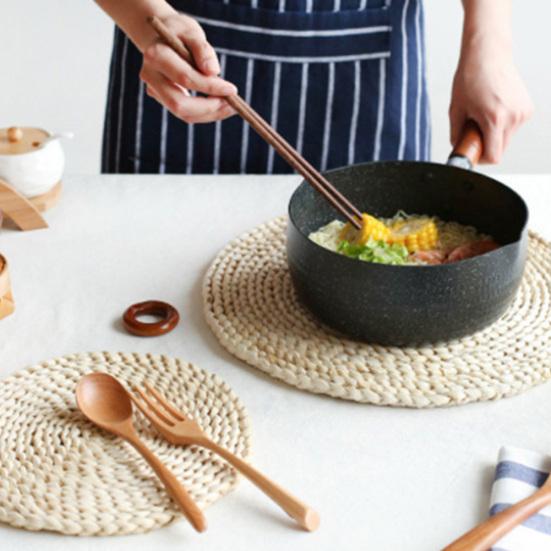 Тканый нагревательный коврик из кукурузных отрубей для обеденного стола, изоляционный держатель для горшка, подставки под столовые приборы