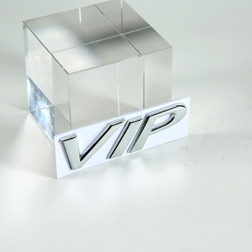 Car Styling 3D Metal Sticker VIP Emblem Decals for L/and Rover R/ange Rover Evoque RR EVQ Defender SV SVR Velar Accessories