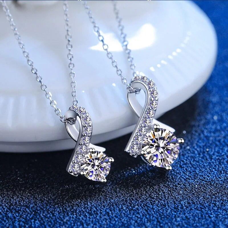D Color 0.5/1ct Round Cut 100% Real Moissanite Necklace for Women Wedding S925 Sterling Silver Pendant Chain Jewelry