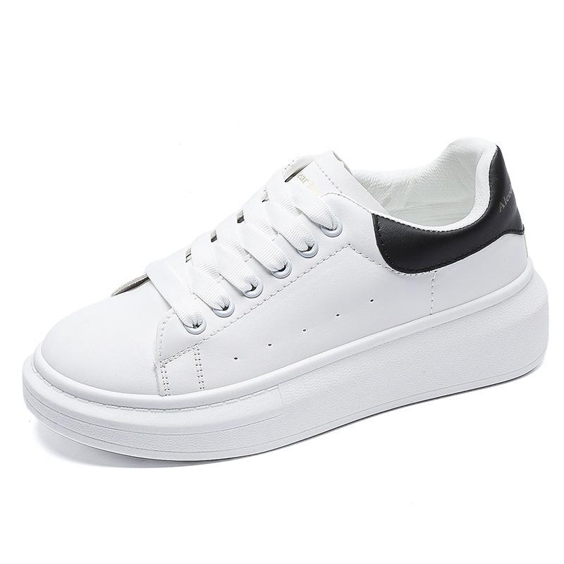 Маленькие белые туфли женские студенческие корейская версия 2025 весенне-осенняя обувь женская обувь на платформе спортивная обувь на платформе