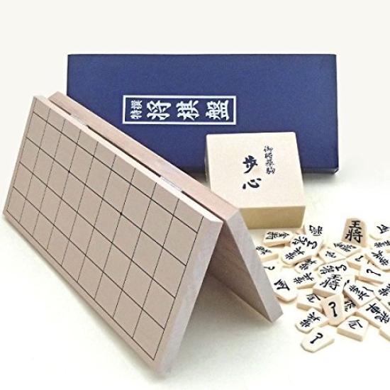 Shogi Set Shin Katsura 4 Folded Shogi Board and Plastic Komahoshin Shogi Piece Set No.