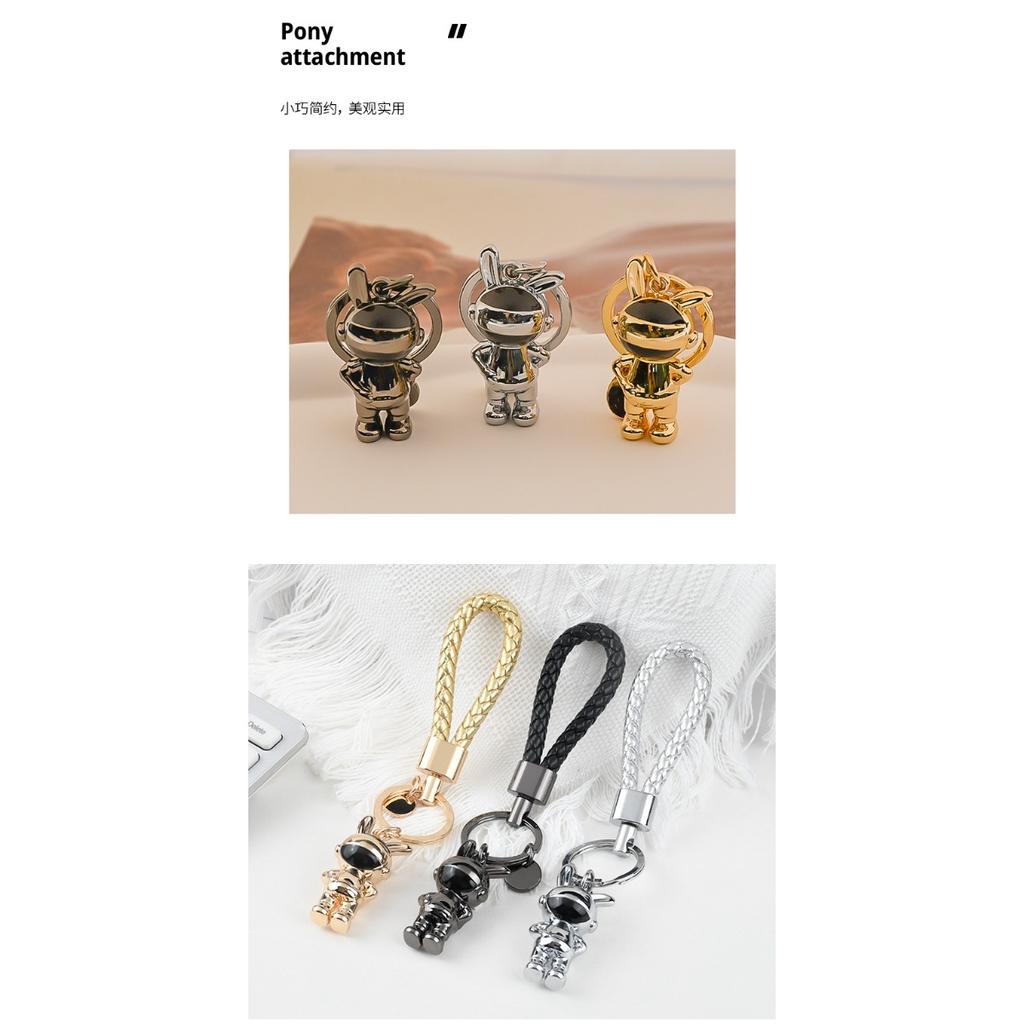 Light luxury woven rope car keychain, astronaut bunny jewelry key chain, cute pendant pendant for men and women