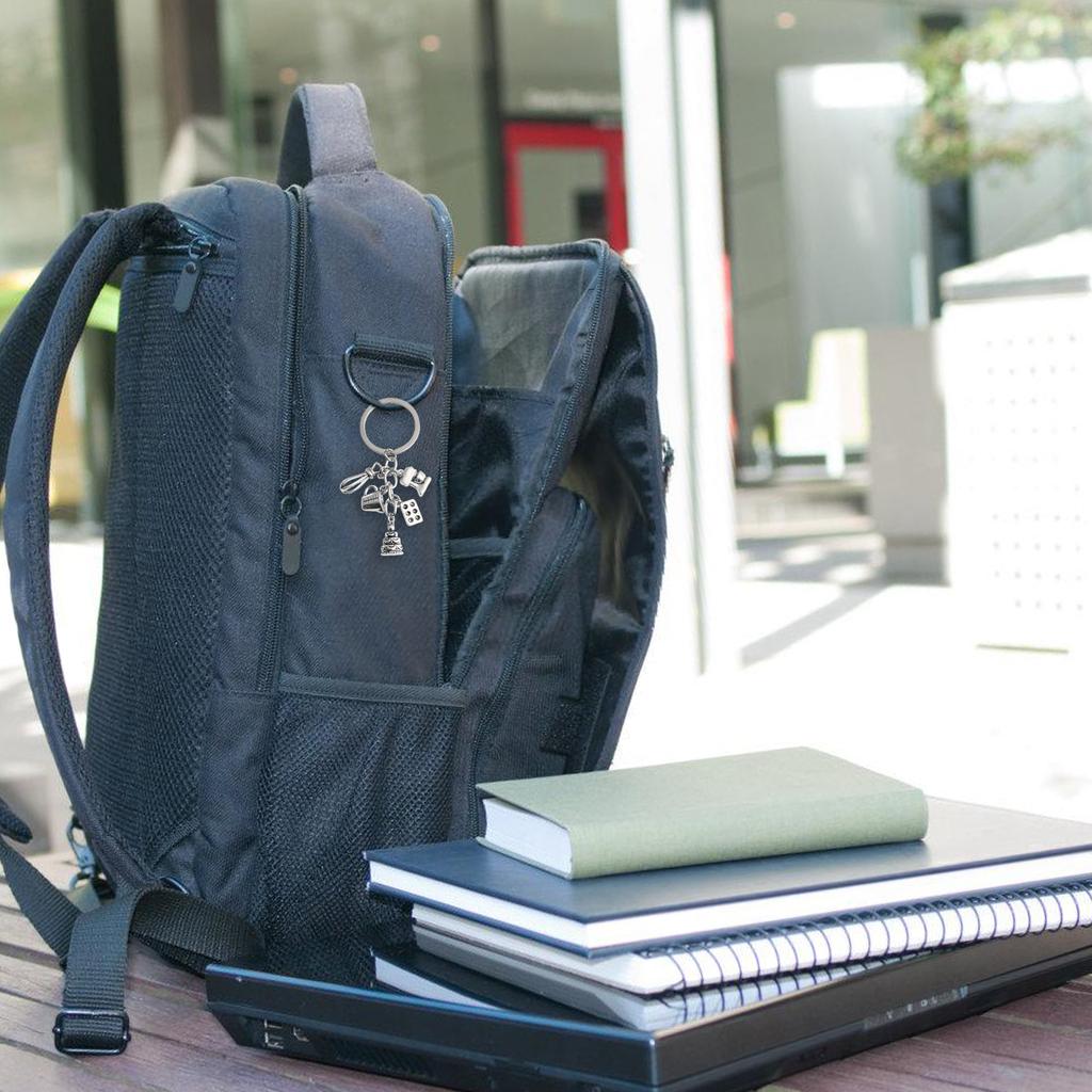 Набор ключей для выпечки из сплава с венчиком для торта, сковородой, мерным стаканом, уникальная сумка-подвеска, подходящая для любителей выпечки