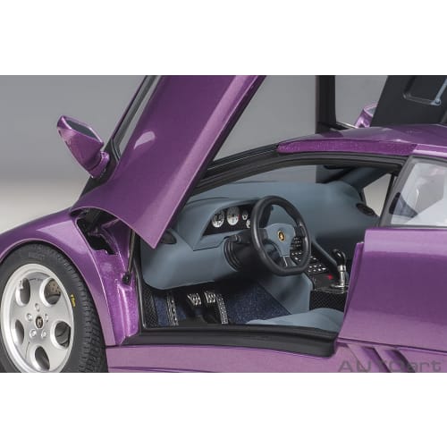 AUTOart 1/18 Scale Lamborghini Diablo SE30 VIOLA SE30/Metallic Purple Finished Product, One Size, 79158