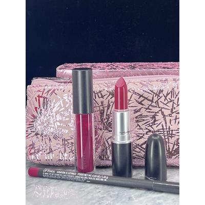 MAC Firework IT Lip Kit Berry 3-х предметный набор