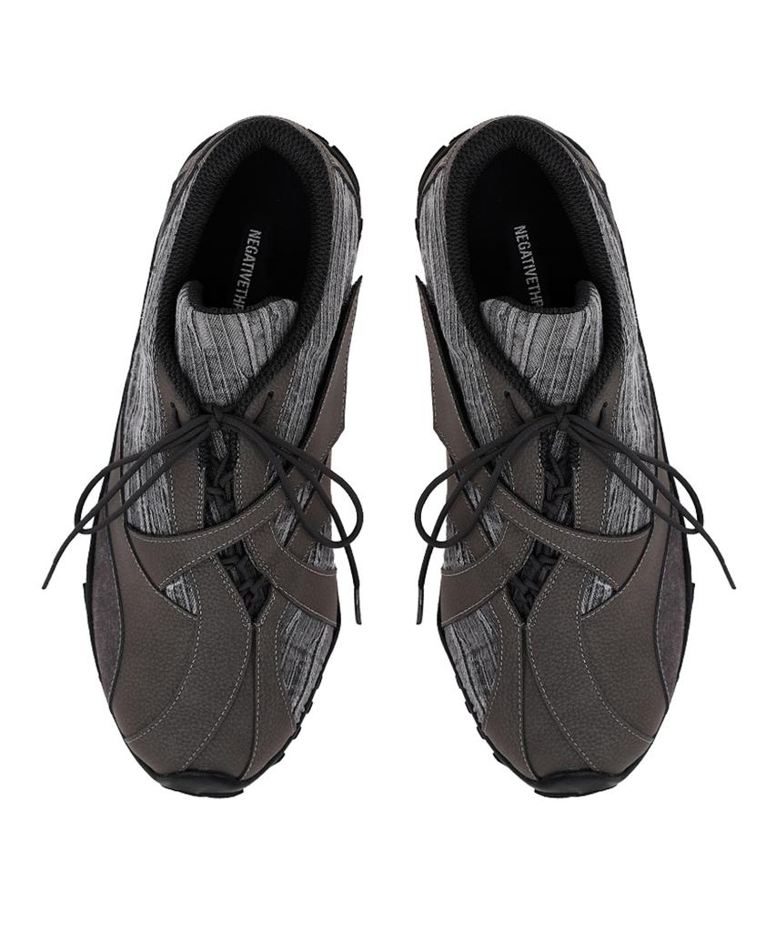 Negative Three Asymmetry No.3 Sneakers_Grey