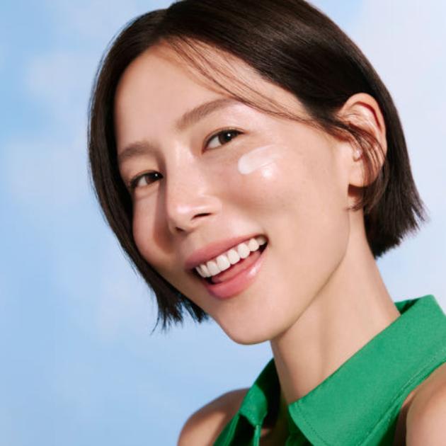 Innisfree Green Tea Hyaluronic Sun Serum SPF 50+/PA++++ 50ml (3 Options)