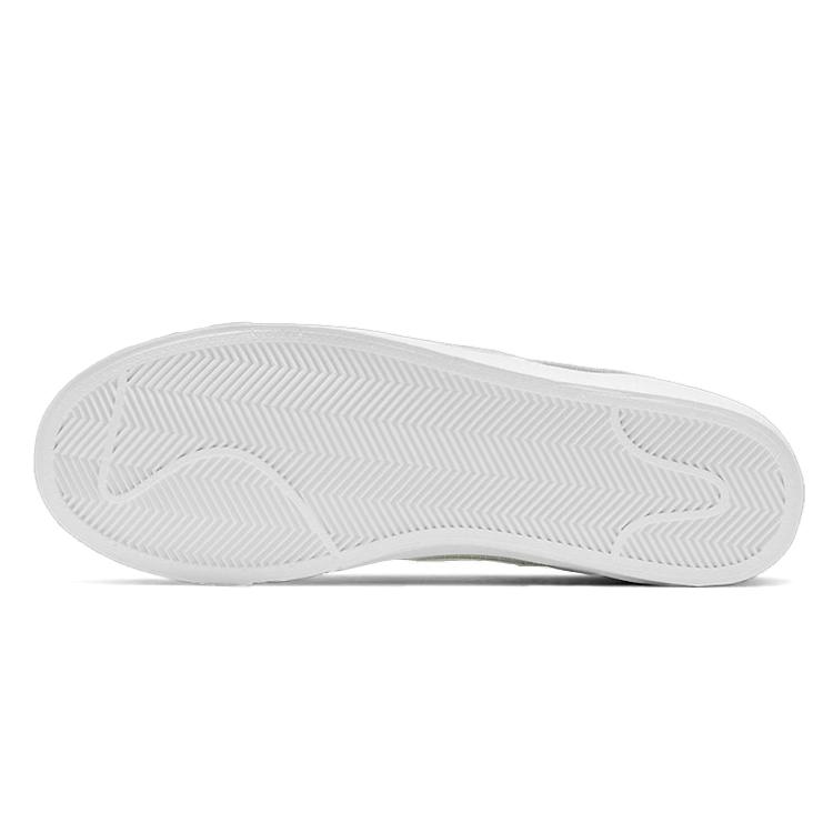 Новые Nike Blazer Mid 77 Patch   Дымчато-серый DD1162-001