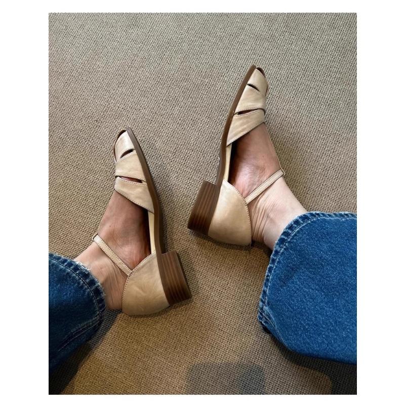 Модные женские дышащие туфли-лоферы на каблуке, женские летние туфли 2025 года, тренд, элегантные туфли-лодочки с мелким вырезом, из мягкой кожи, женские сандалии