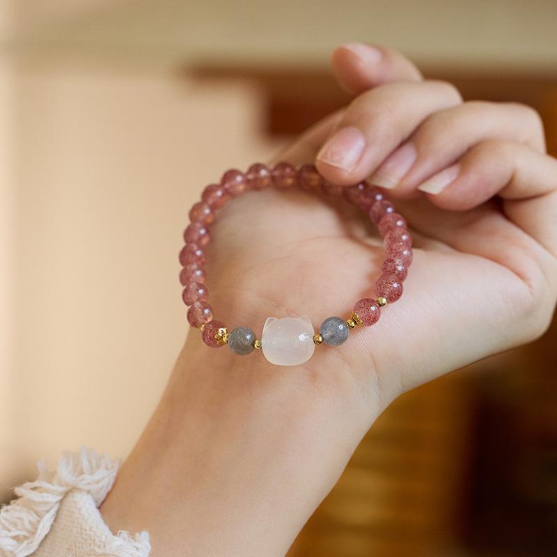 Popular on Xiaohongshu: Natural Strawberry Crystal Bracelet for Women, New Chinese Style, High-end Pink Crystal Bracelet, Perfect for Gifts