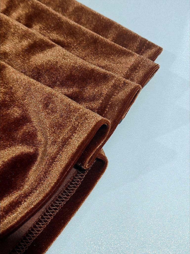 Осень/Зима 2025 Европейское Французское Ретро Бархатное Платье с V-образным вырезом и Оборками