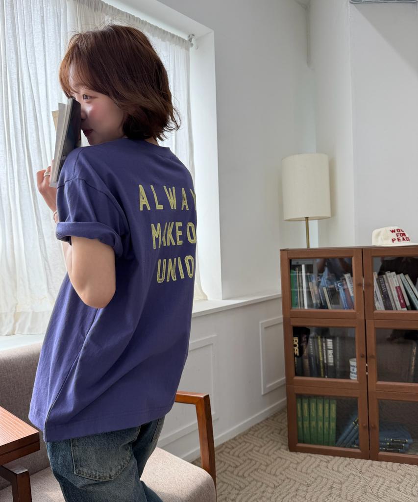 AMOU Holiday Half T-Shirts Purple