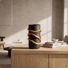 Смоляная ваза с деталью в виде змеи Матовый черный Декоративное украшение для гостиной, фойе отеля
