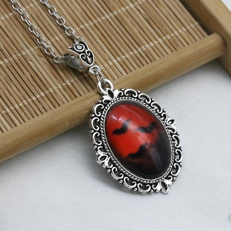 Готическое ожерелье с подвеской из смолы в стиле «Кровь летучей мыши» в стиле Дракулы, ожерелье с волшебным волшебством ведьмы, женские вечерние украшения