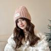 2024 осенние и зимние шапки женские плюшевые новые вязаные шапки универсальные теплые защитные наушники утолщенные модные шерстяные шапки