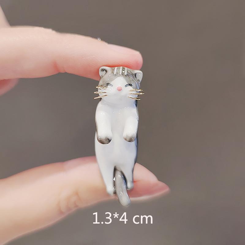Cute Three-Dimensional Kitten Brooch Year Creative Design Pin Sweater Accessories Women'S Suit Pin