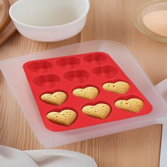 Silicone Muffin Pan 12-Cup Heart Cupcake Pan Non-stick Cake Mold Food-Grade Baking Mold for Cupcakes Chocolates Easy Demolding