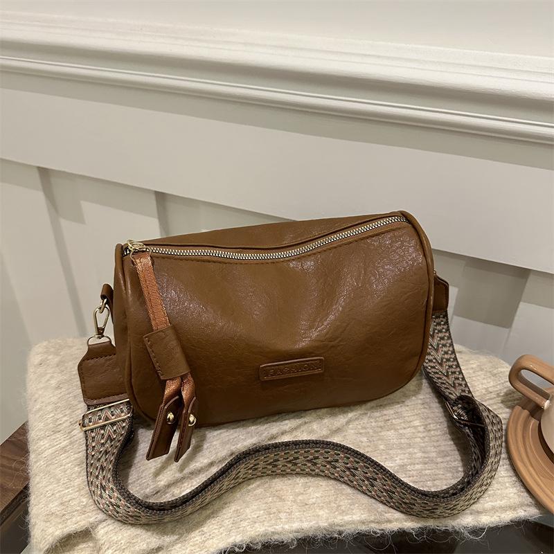 Ретро маленькая сумка высокой стоимости женская 2025 новая популярная универсальная сумка-мессенджер с широким плечевым ремнем модная маленькая квадратная сумка