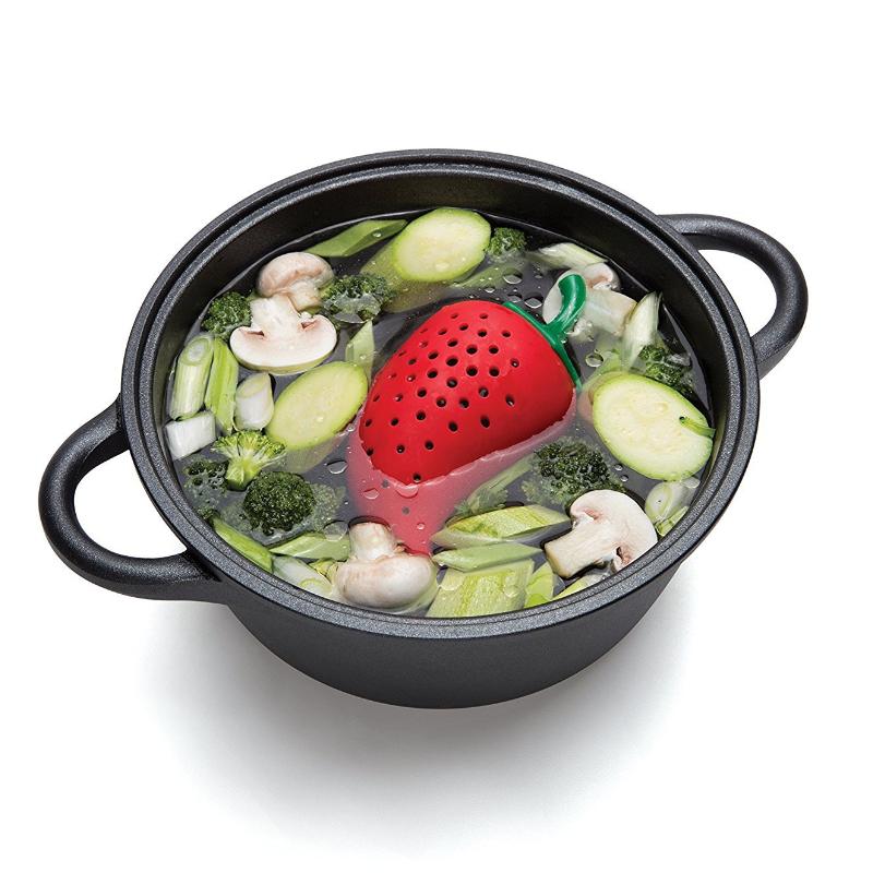 Creative Chili Shaped Silicone Spice Filter Practical Kitchen Tool for Stewing Soup and Cooking
