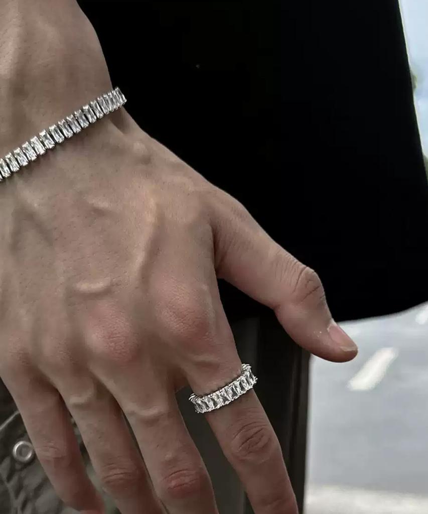 Серебряное кольцо Хейта Ар