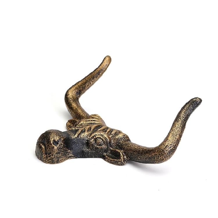 Entryway Wall Hook Metal Bull Head Double Hook for Keys Hats Leashes, Ranch Accent for Bathroom Bedroom Walls Home