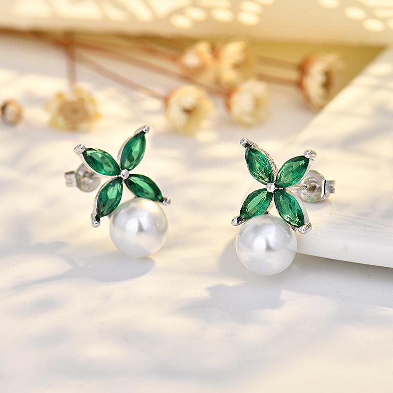 Серьги-гвоздики с французским четырехлистным клевером и жемчугом, нишевый дизайн, высококачественные легкие роскошные серьги из микроциркония, украшения для ушей