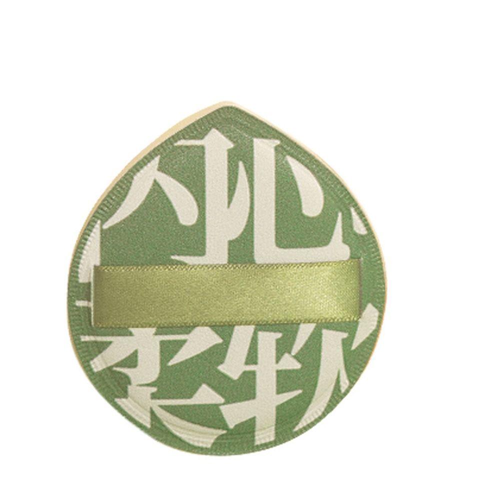 Треугольный спонж для нанесения тональной основы в форме капли воды для жидких кремов и пудры