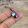 Подвеска с граненым радужным мистическим топазом, медный кулон, изготовленный гальваническим методом, ювелирные изделия ручной работы, подвеска с драгоценным камнем высшего качества, медный ювелирный подарок для нее