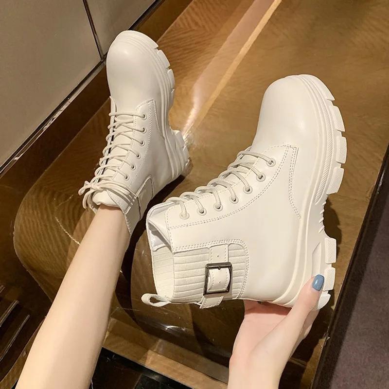 Модные женские британские тенденции 2024 года, осень/зима, новые вязаные короткие сапоги, женские, красивые, с пряжкой на ремне, мотоциклетные сапоги для женщин