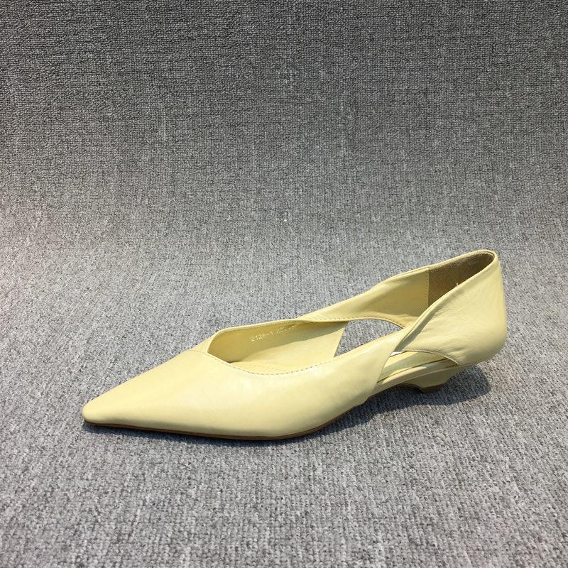Fashion Blue Pointed Toe Shoes for Woman 2024 Yellow Women's Summer Footwear Low Heel Elegant Moccasins Office White E Chic Point Trend
