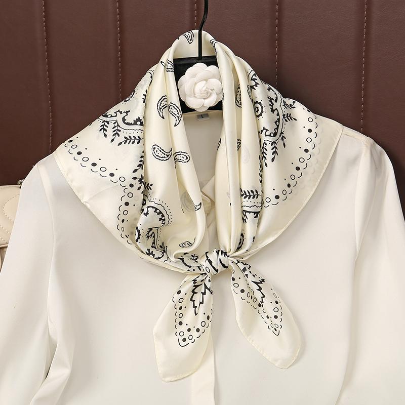 Fashion Designer Paisley Print Scarf Women 70x70cm Silk Scarves Luxury Bandana Summer Hijab Neckerchief Shawl Kerchief
