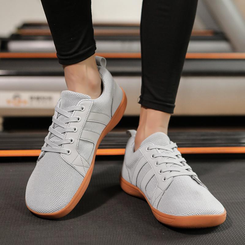 Мода 2024 года, повседневная обувь с широким носком, летняя обувь на плоской подошве для женщин, женская обувь для отдыха на открытом воздухе, минималистская обувь для бега, упражнений, ходьбы, спорта