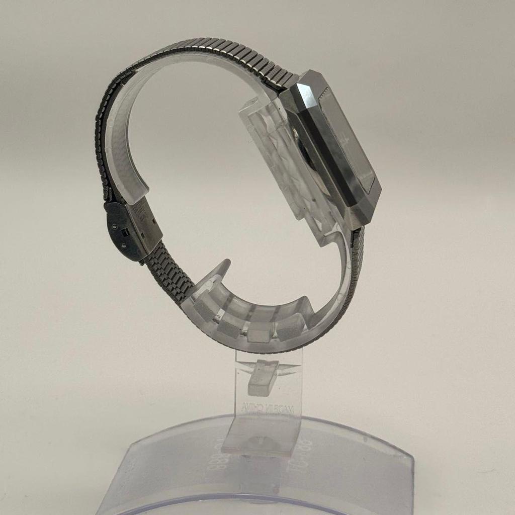 Б/У [Батарея заменена] Рабочие часы RADO Мужские с датой Кварцевые Серебристый Черный
