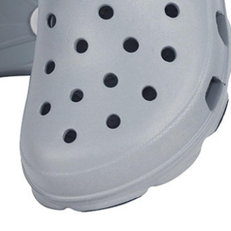 Crocs Сандалии Aquashoes Classic All Terrain Clogs светло-серые