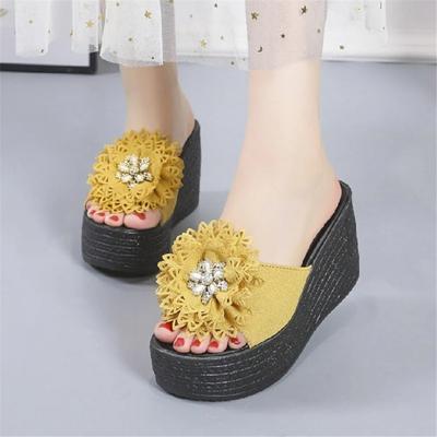 Летние тапочки с цветочным принтом, женские модные босоножки со стразами, сексуальные открытые босоножки на платформе и танкетке, большие размеры 34-43, туфли на высоком каблуке