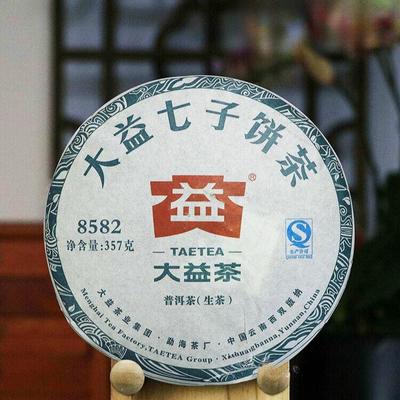 2016 TAETEA 8582 Menghai Dayi Puerh Сырой чай Пуэр Зеленый Шэн Пуэр Чайный пирог 357г