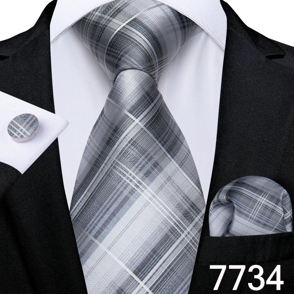 Мужской классический галстук