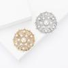 Court Style Alloy Hollow Pearl Brooch High-End Temperament Women'S Suit Cardigan Corsage Jewelry Pin