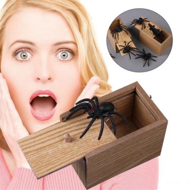 Funny Wooden Scare Box Scary Spider In The Case Prank Joke Trick Play Toys Gift