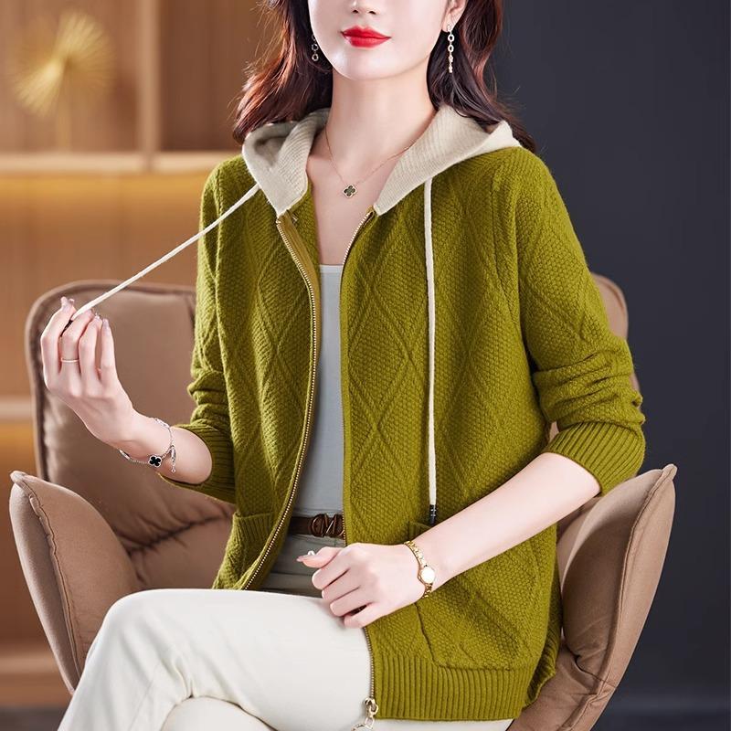 Spring and Autumn Women's Cardigans Sweaters Zippered Tops Stylish Hooded Sweater Jackets