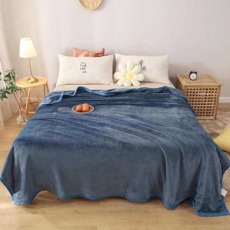 Coral Fleece Flannel Blanket - Winter Gift, Cozy Nap Blanket for Kids & Office