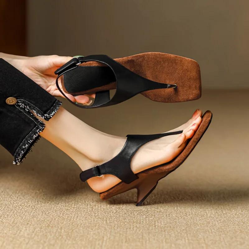 Женские сандалии в стиле ретро, модные летние повседневные сандалии на танкетке с перемычкой для пальца для вечеринок и отпуска