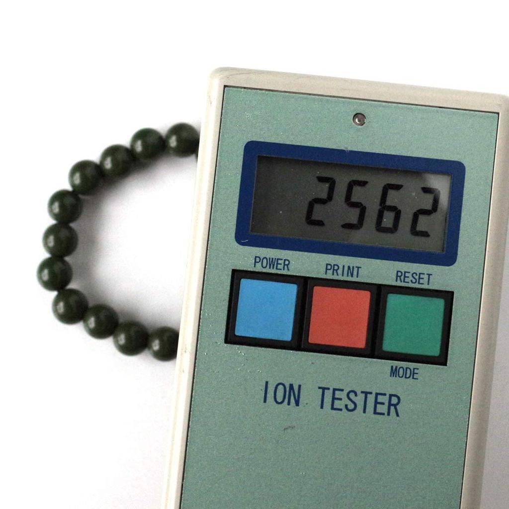 Зеленый браслет Хокутолит 10 мм Сделано на Тайване Измерены отрицательные ионы Радий Зеленый Гекторит Внутренний диаметр [ЗОЛОТОЙ КАМЕНЬ] Прибл.. 15.5cm