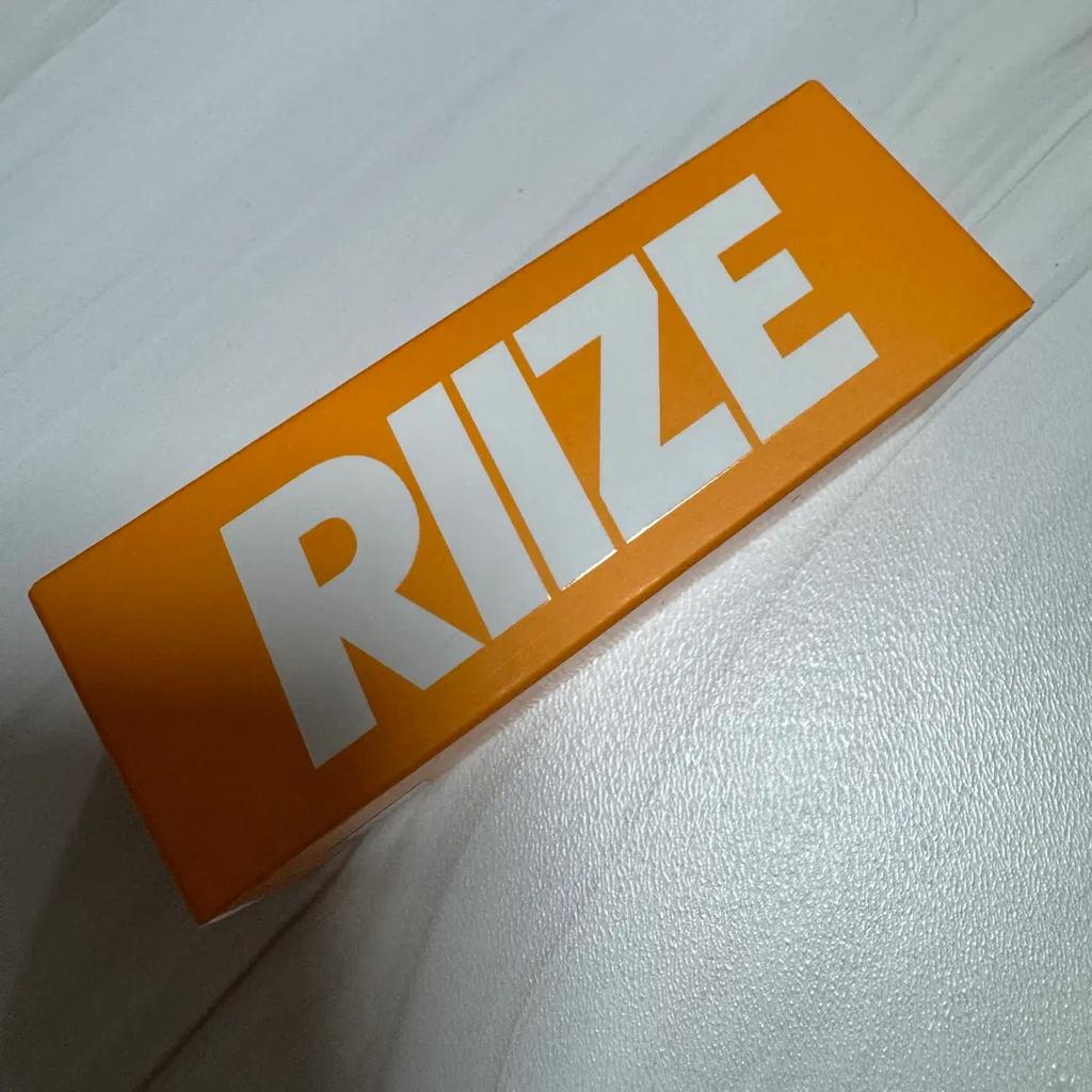 RIIZE light stick lip balm