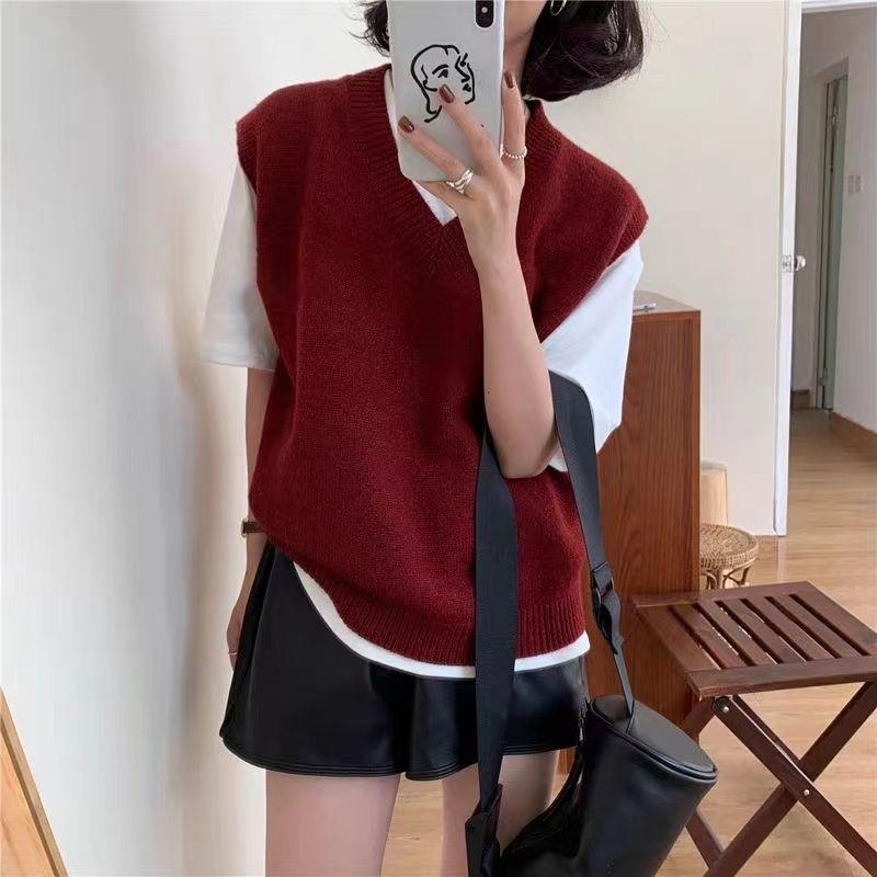 Women's Autumn Slimming Sleeveless Knitted Vest with Lazy Collar