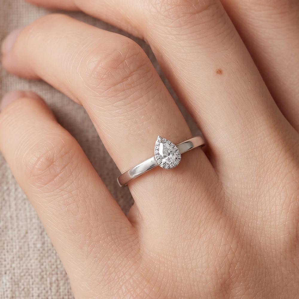 Helene Jewelry Серебряное кольцо 925 пробы с кубическим цирконием в форме слезы (Тип Б)