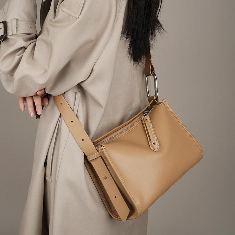 Vintage Genuine Leather Pillow Shoulder Corssbody Bags For Women Trend Designer Wide Strap Small Ladies Handbags